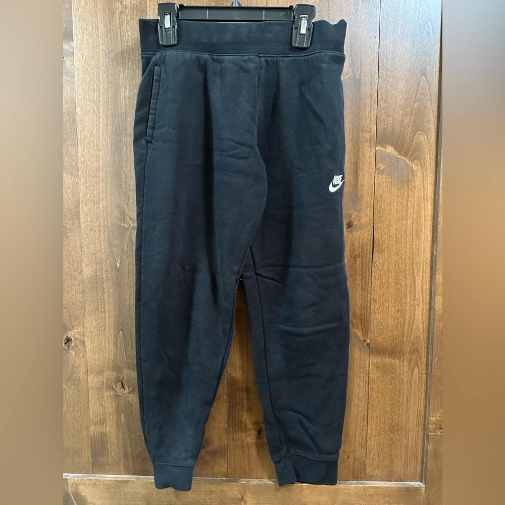NIKE girl joggers